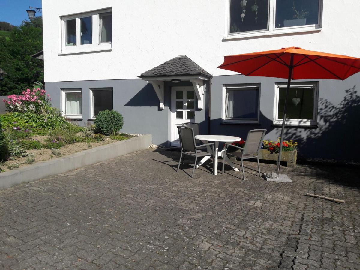 Modern Apartment In Sellinghausen With Terrace 施马伦贝格 客房 照片